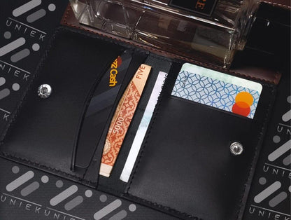 Textured Leather Card Holder – Slim Minimalist Wallet